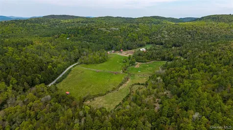 83 Pucker Street Call Listing Agent NY 12885