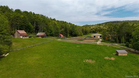 83 Pucker Street Call Listing Agent NY 12885