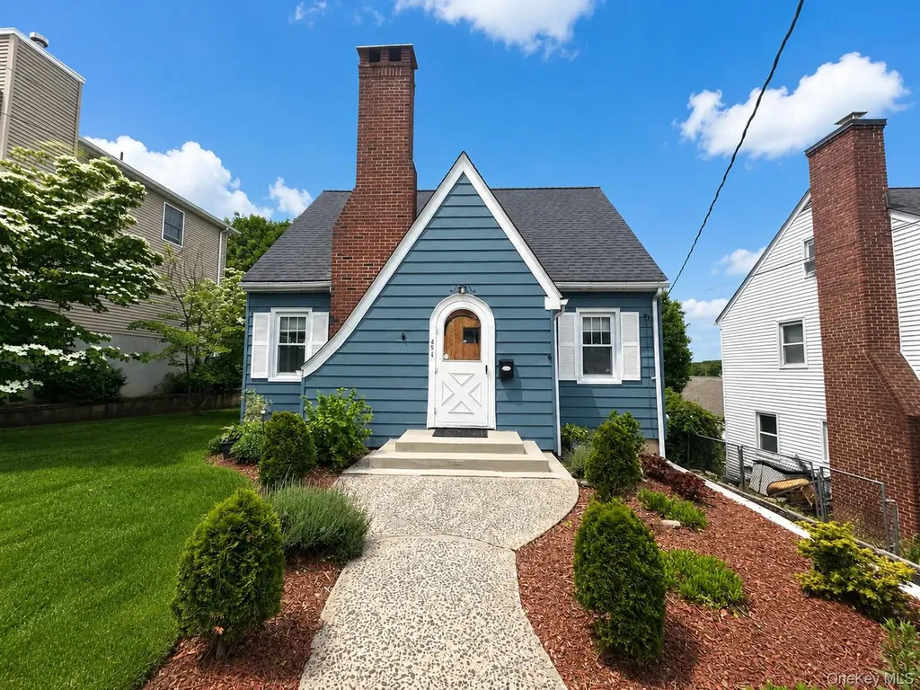 45 Mt Morris Avenue White Plains NY 10604