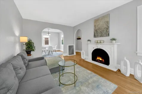 45 Mt Morris Avenue White Plains NY 10604