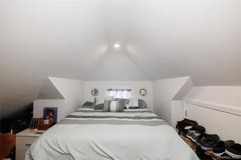 1715 Hering Avenue Bronx NY 10461