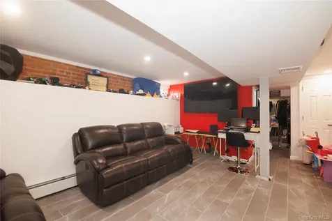 1715 Hering Avenue Bronx NY 10461