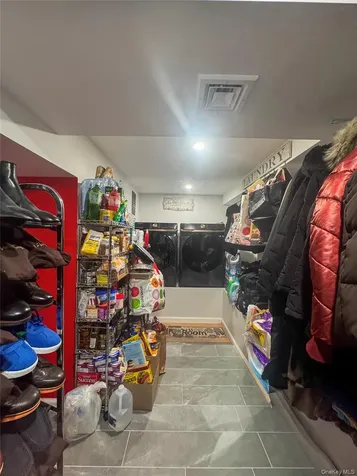 1715 Hering Avenue Bronx NY 10461