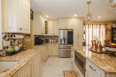 1715 Hering Avenue Bronx NY 10461