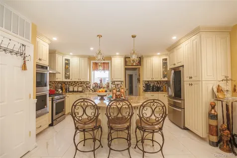 1715 Hering Avenue Bronx NY 10461