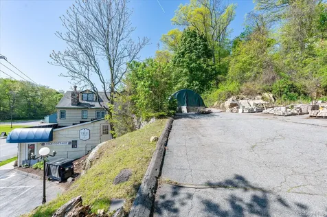 544 Route 6 Mahopac NY 10541
