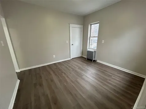1819 Palisade Place Bronx NY 10453