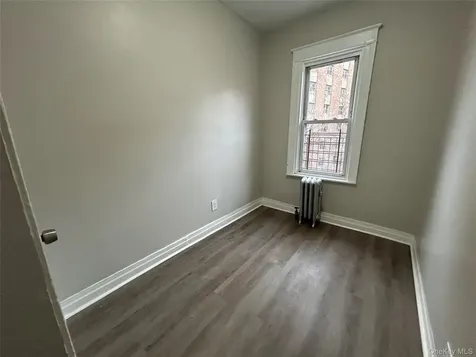 1819 Palisade Place Bronx NY 10453