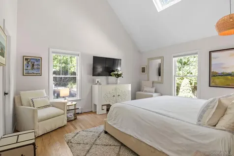2421 Noyac Road Sag Harbor NY 11963