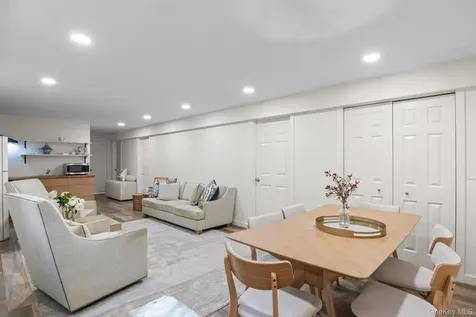 2421 Noyac Road Sag Harbor NY 11963
