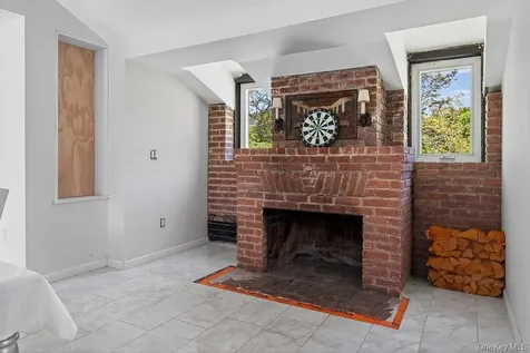 51 Pinesbridge Road Ossining NY 10562