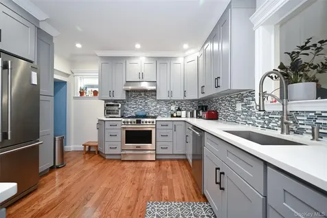 219-07 101st Avenue Queens Village NY 11429