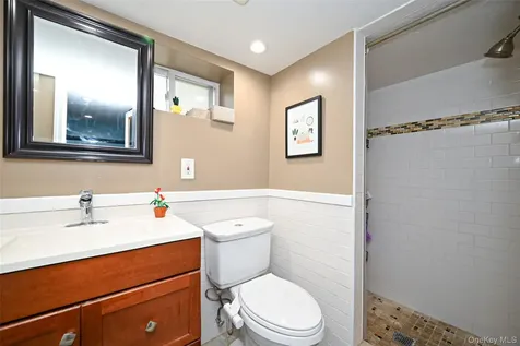219-07 101st Avenue Queens Village NY 11429