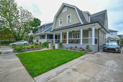 219-07 101st Avenue Queens Village NY 11429
