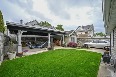 219-07 101st Avenue Queens Village NY 11429