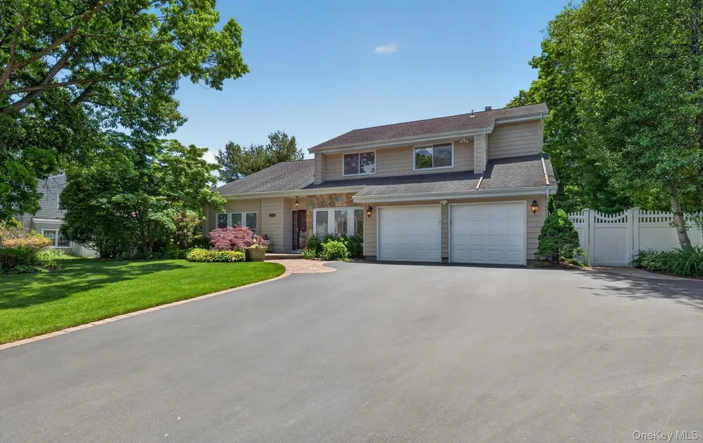 49 Annandale Road Commack NY 11725
