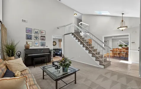 49 Annandale Road Commack NY 11725