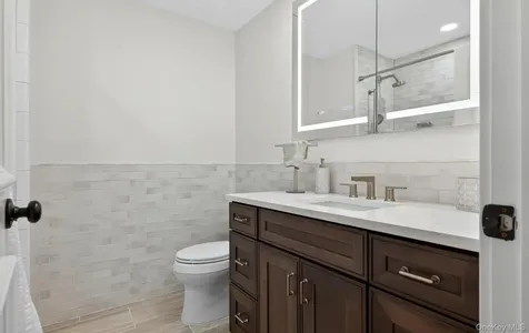 49 Annandale Road Commack NY 11725