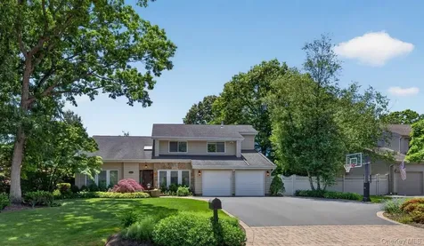 49 Annandale Road Commack NY 11725