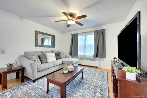 7 Fieldstone Drive Hartsdale NY 10530