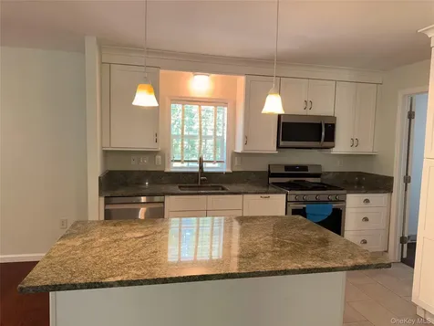 1661 Old Country Road Riverhead NY 11901