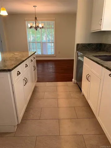 1661 Old Country Road Riverhead NY 11901