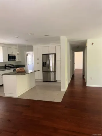 1661 Old Country Road Riverhead NY 11901