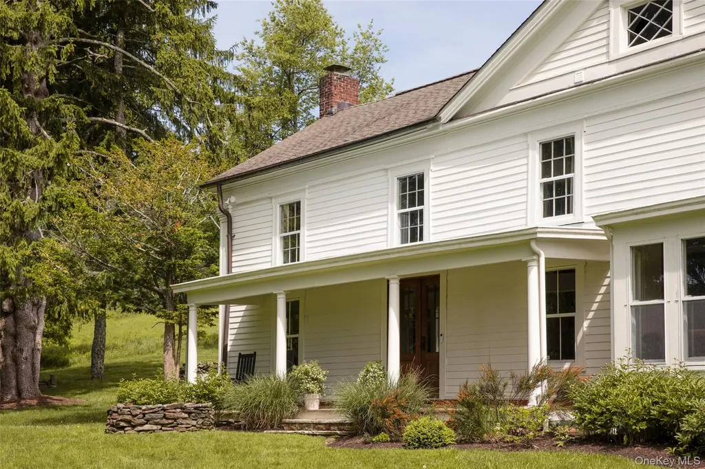 809 Quaker Hill Road Pawling NY 12564