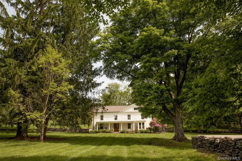 809 Quaker Hill Road Pawling NY 12564