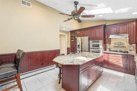 19 S Cranford Road Bardonia NY 10954