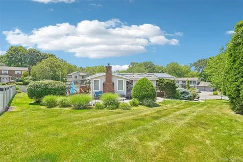19 S Cranford Road Bardonia NY 10954