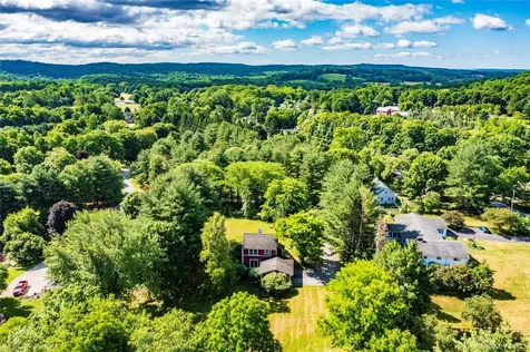 27 Goldfinch Drive Salt Point NY 12578