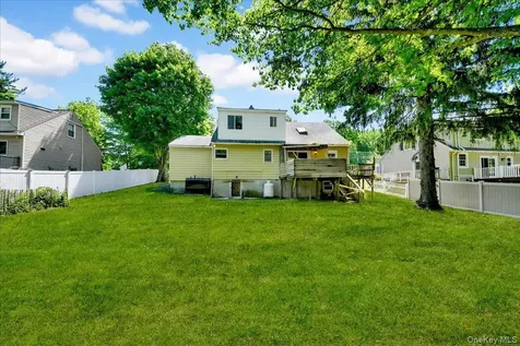 66 Cordwood Road Cortlandt Manor NY 10567