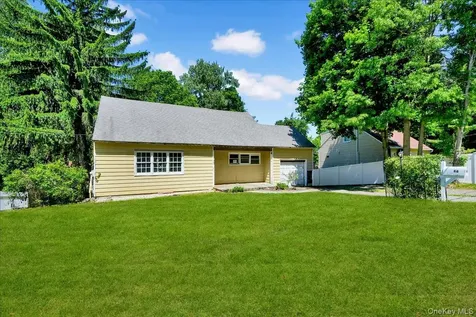 66 Cordwood Road Cortlandt Manor NY 10567