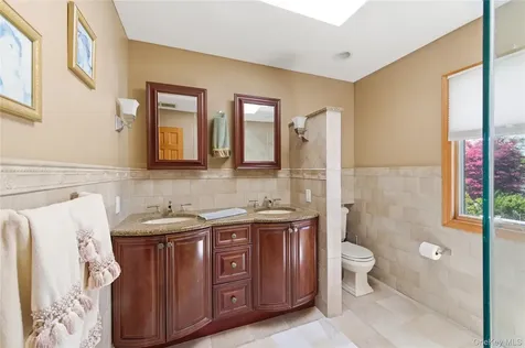 420 Philadelphia Avenue Massapequa Park NY 11762