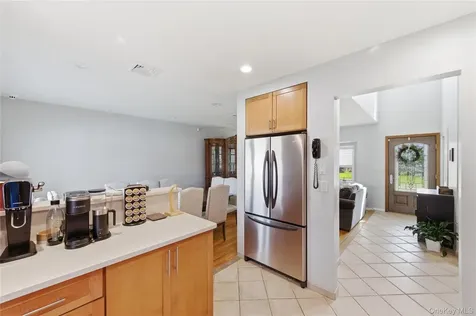 420 Philadelphia Avenue Massapequa Park NY 11762