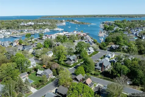 302 Monsell Place Greenport NY 11944