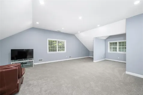 82 Anton Drive Carmel NY 10512