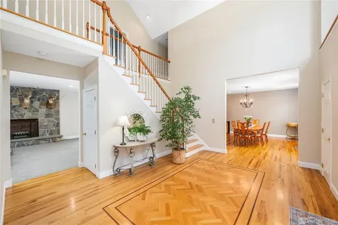 82 Anton Drive Carmel NY 10512