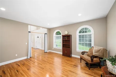 82 Anton Drive Carmel NY 10512
