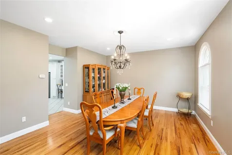 82 Anton Drive Carmel NY 10512
