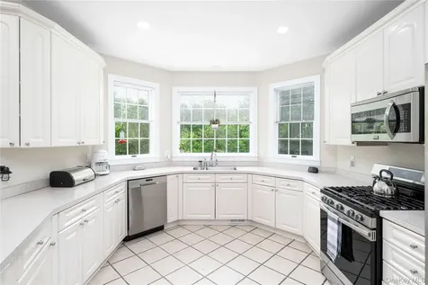 82 Anton Drive Carmel NY 10512