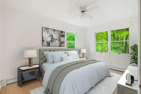 34 Contour Lane Salt Point NY 12578