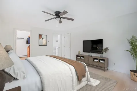 34 Contour Lane Salt Point NY 12578