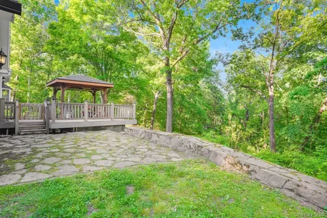 34 Contour Lane Salt Point NY 12578