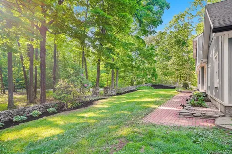 34 Contour Lane Salt Point NY 12578