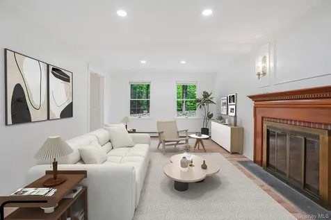 34 Contour Lane Salt Point NY 12578