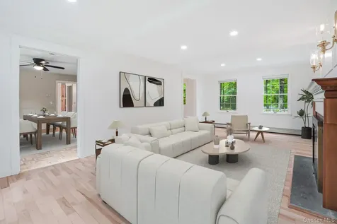 34 Contour Lane Salt Point NY 12578