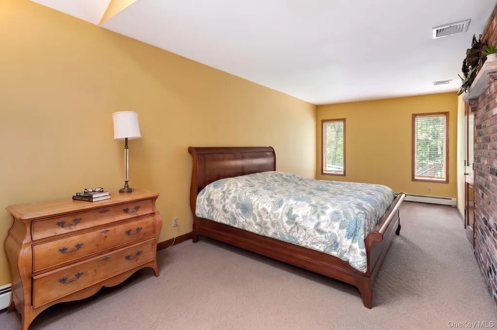 284 Germonds Road West Nyack NY 10994