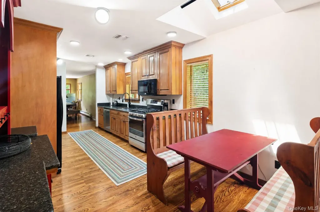 284 Germonds Road West Nyack NY 10994